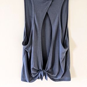 Victoria's Secret Sport Size Large Gray Tank